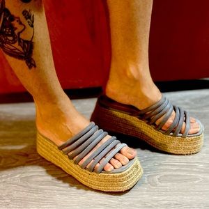 Corina Platform Sandals (Gray/Blue)